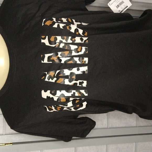 MAMA cheetah lettering shirt - Picture 2 of 7